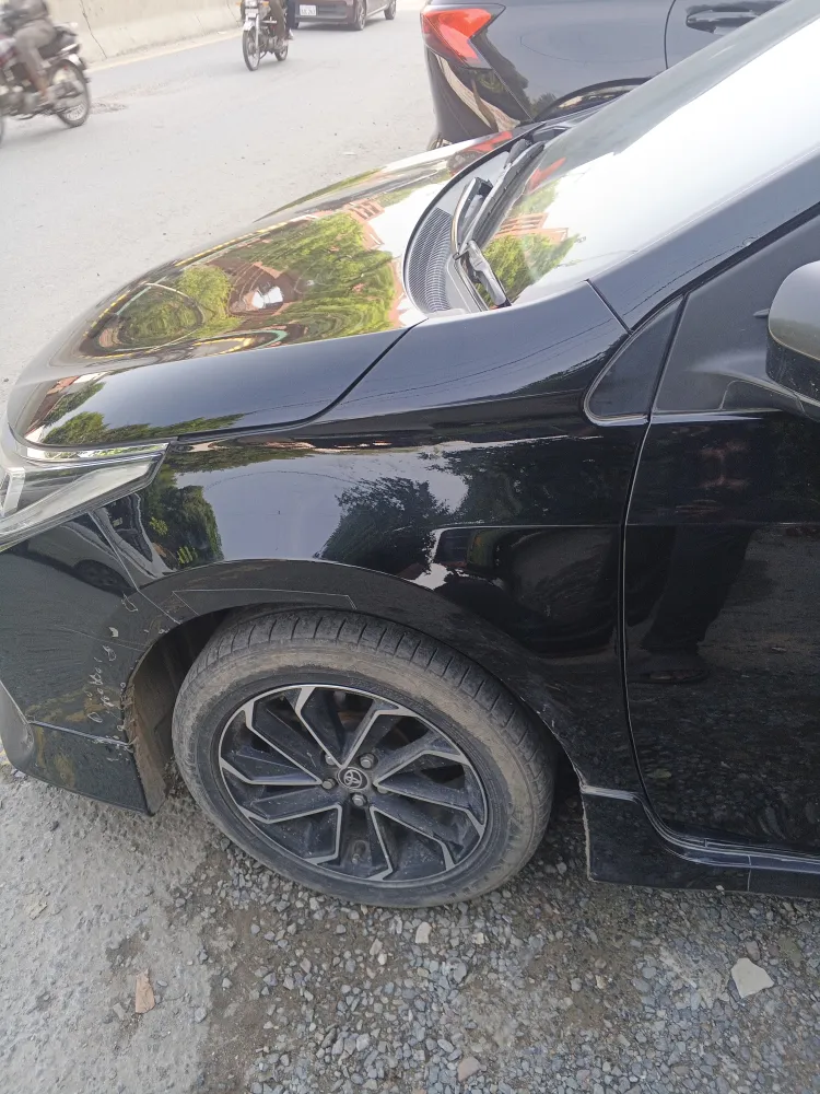 Front_fender_left image