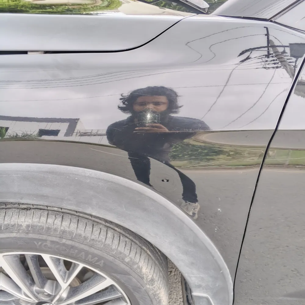 Front_fender_left image