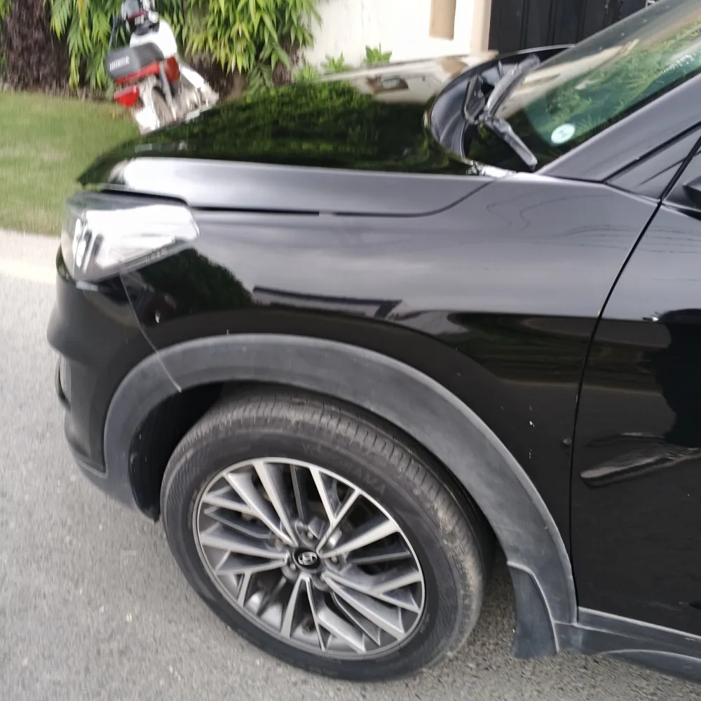 Front_fender_left image