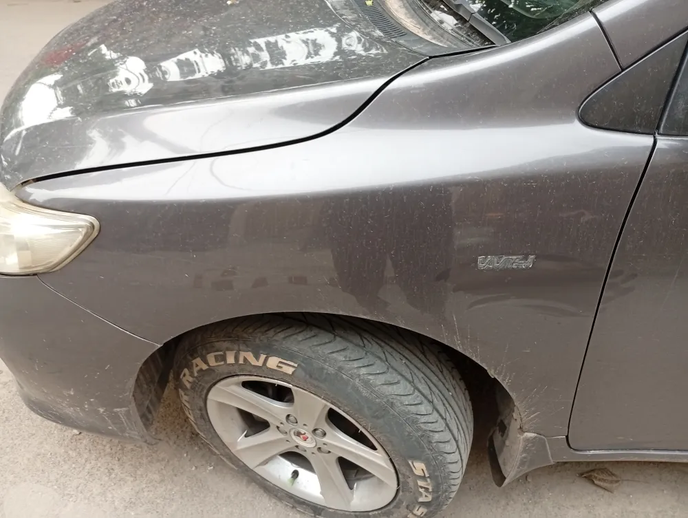 Front_fender_left image