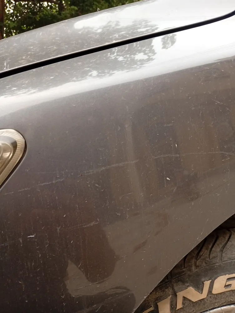 Front_fender_left image