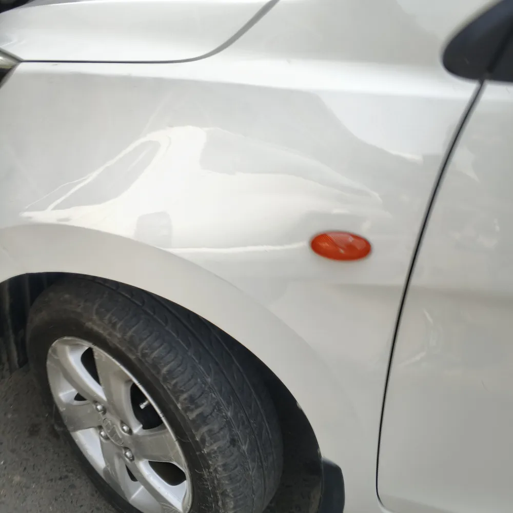 Front_fender_left image