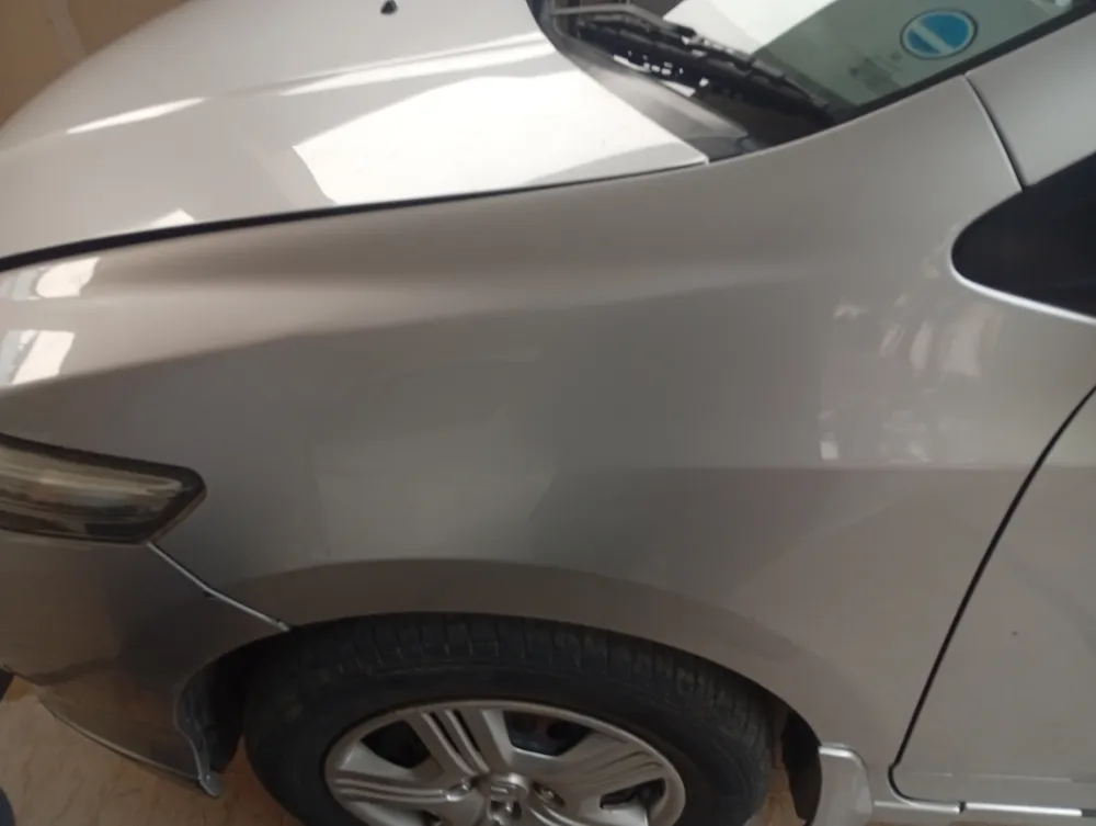 Front_fender_left image