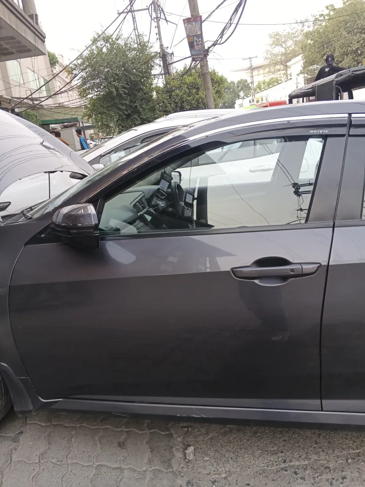 Front_left_door image
