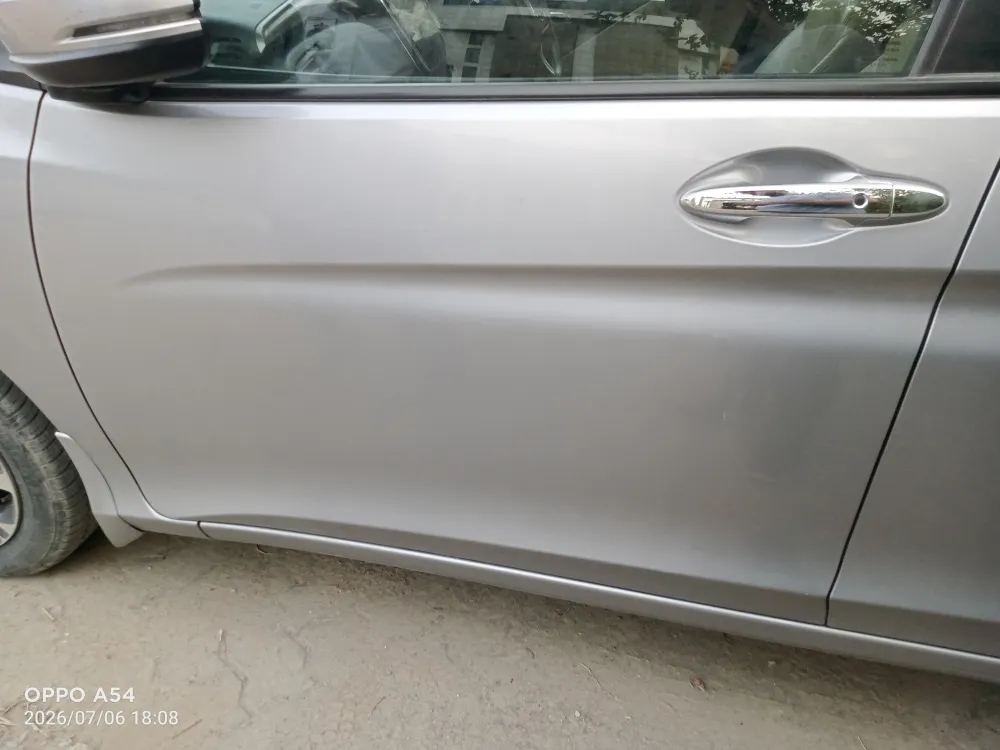 Front_left_door image