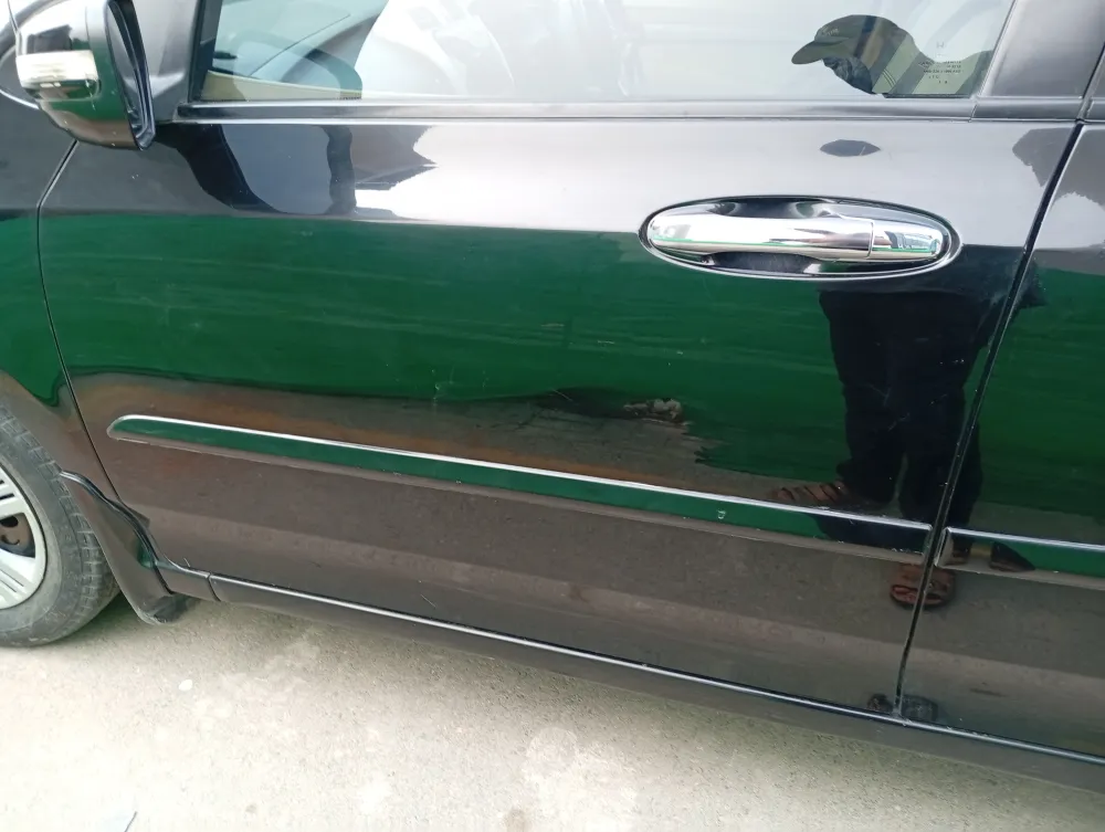 Front_left_door image