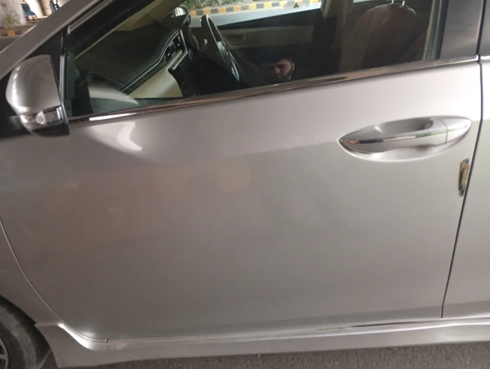 Front_left_door image