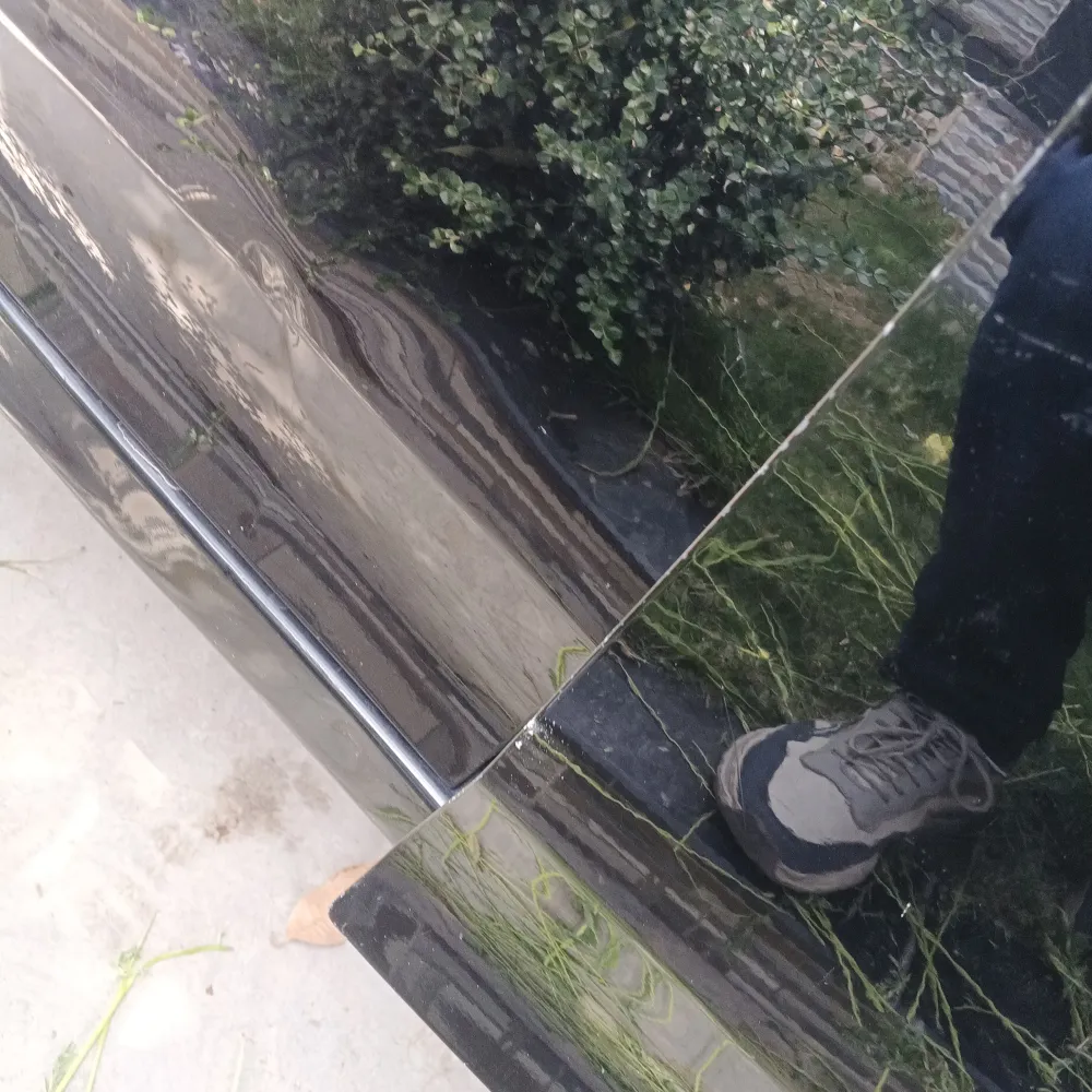 Front_right_door image
