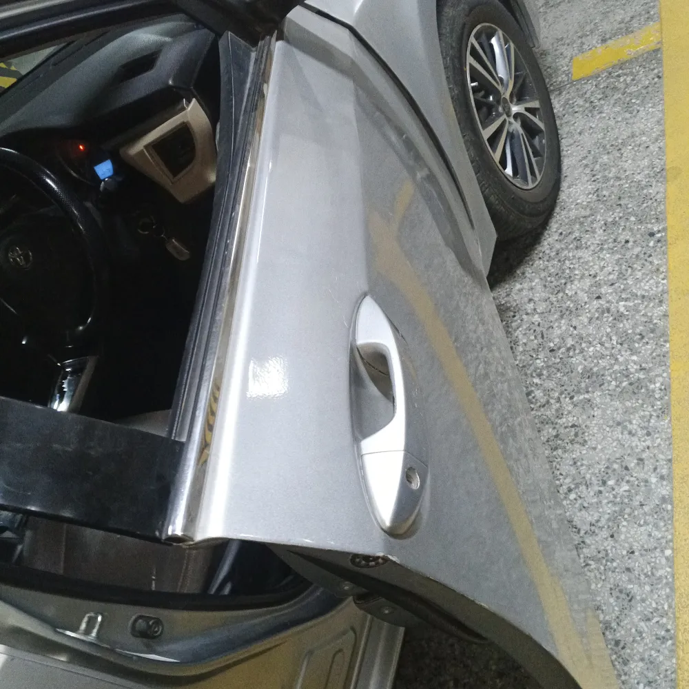 Front_right_door image