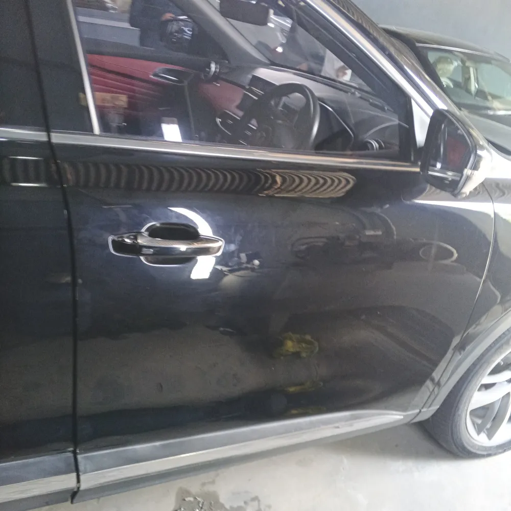 Front_right_door image