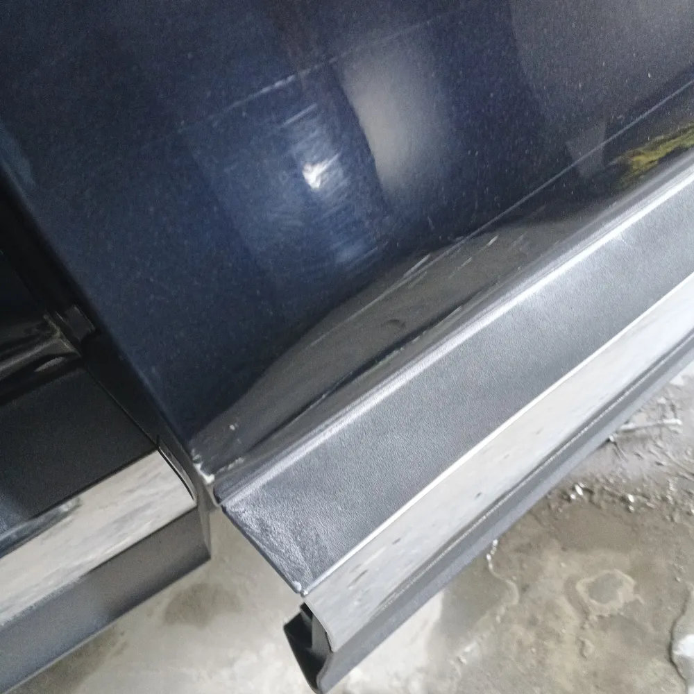 Front_right_door image