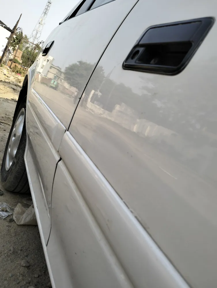 Front_right_door image