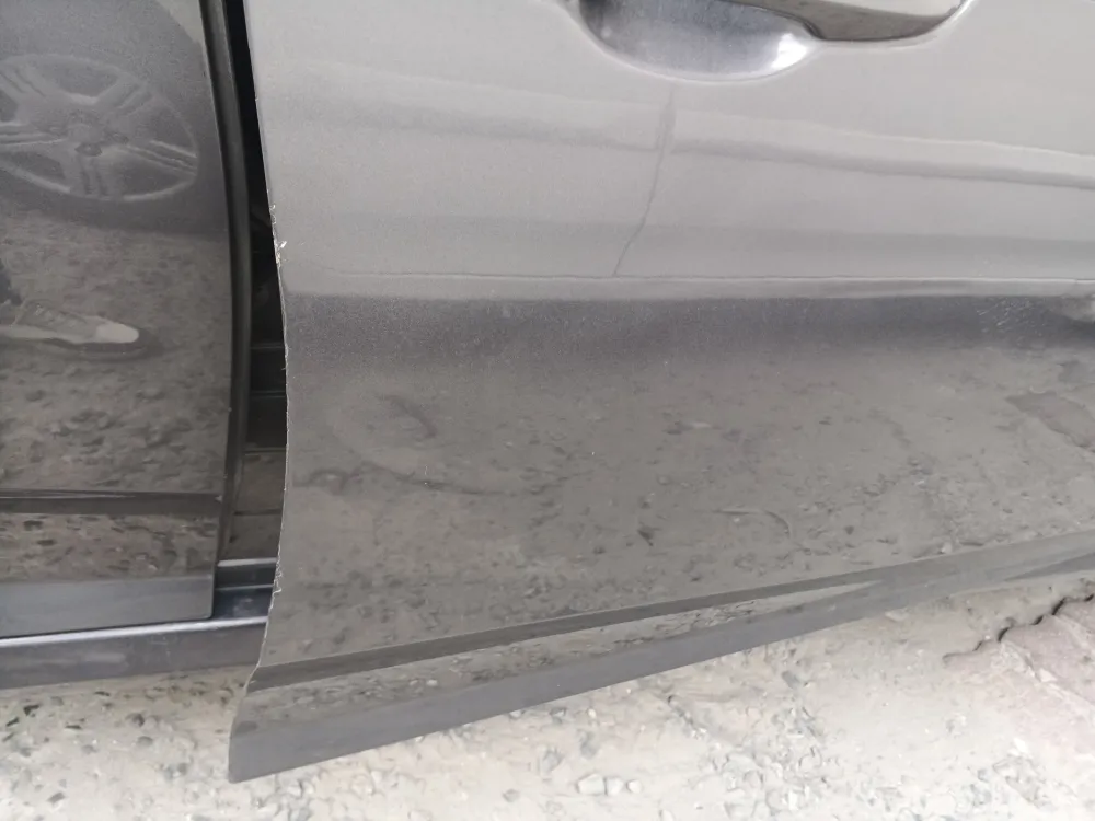 Front_right_door image