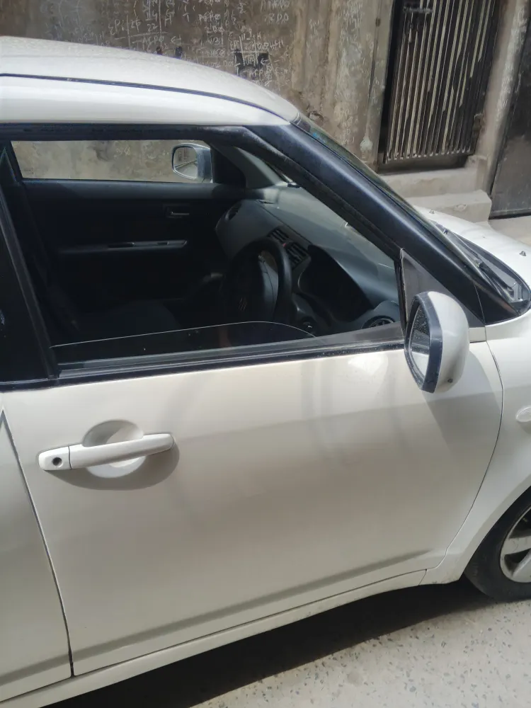 Front_right_door image