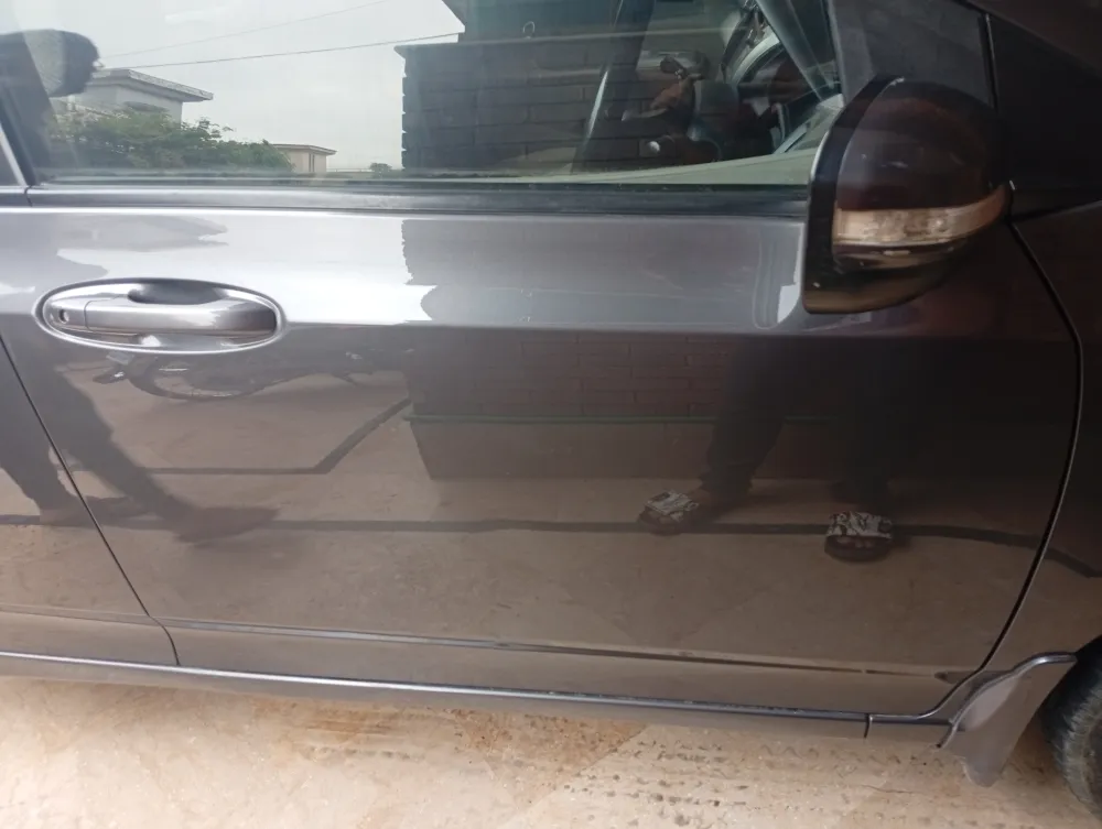 Front_right_door image