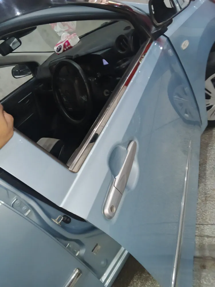 Front_right_door image