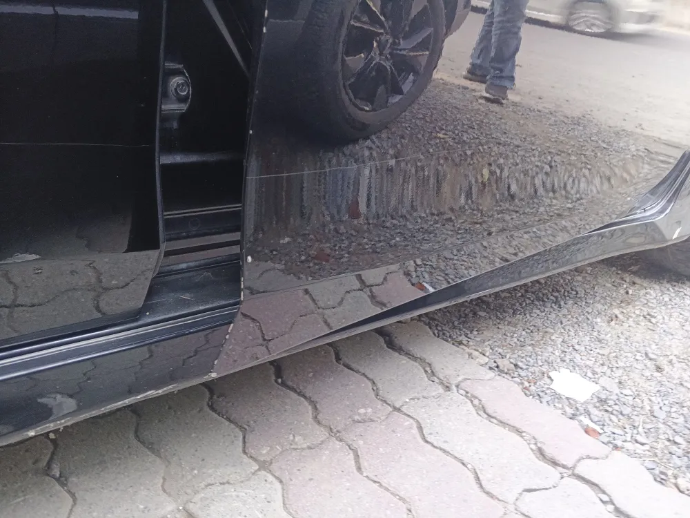 Front_right_door image