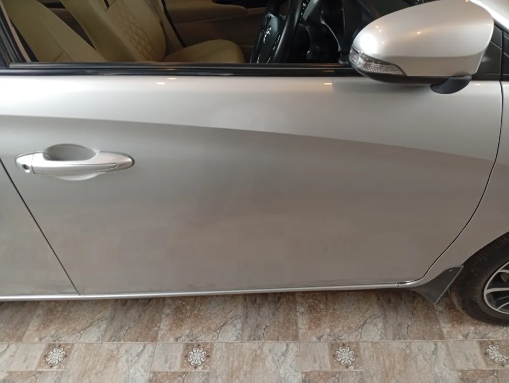 Front_right_door image