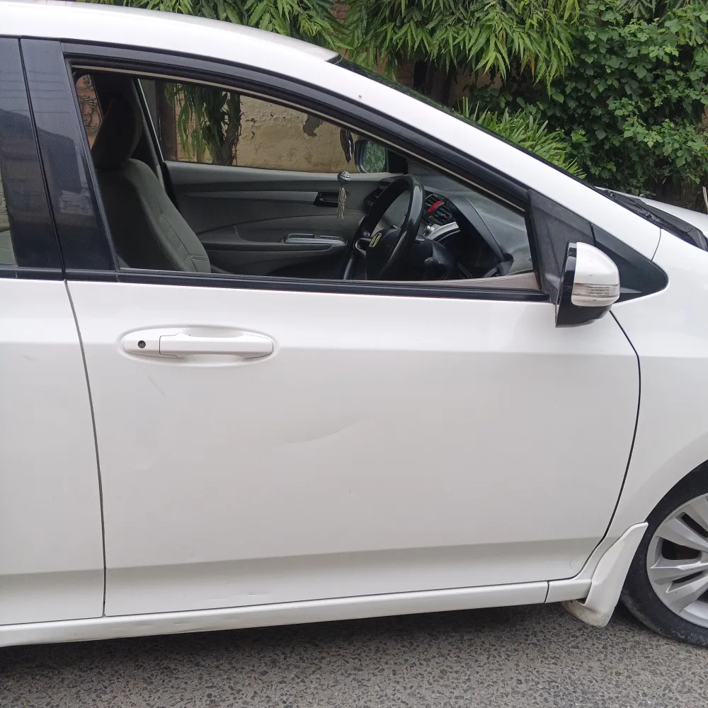 Front_right_door image