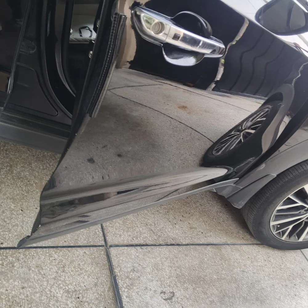 Front_right_door image