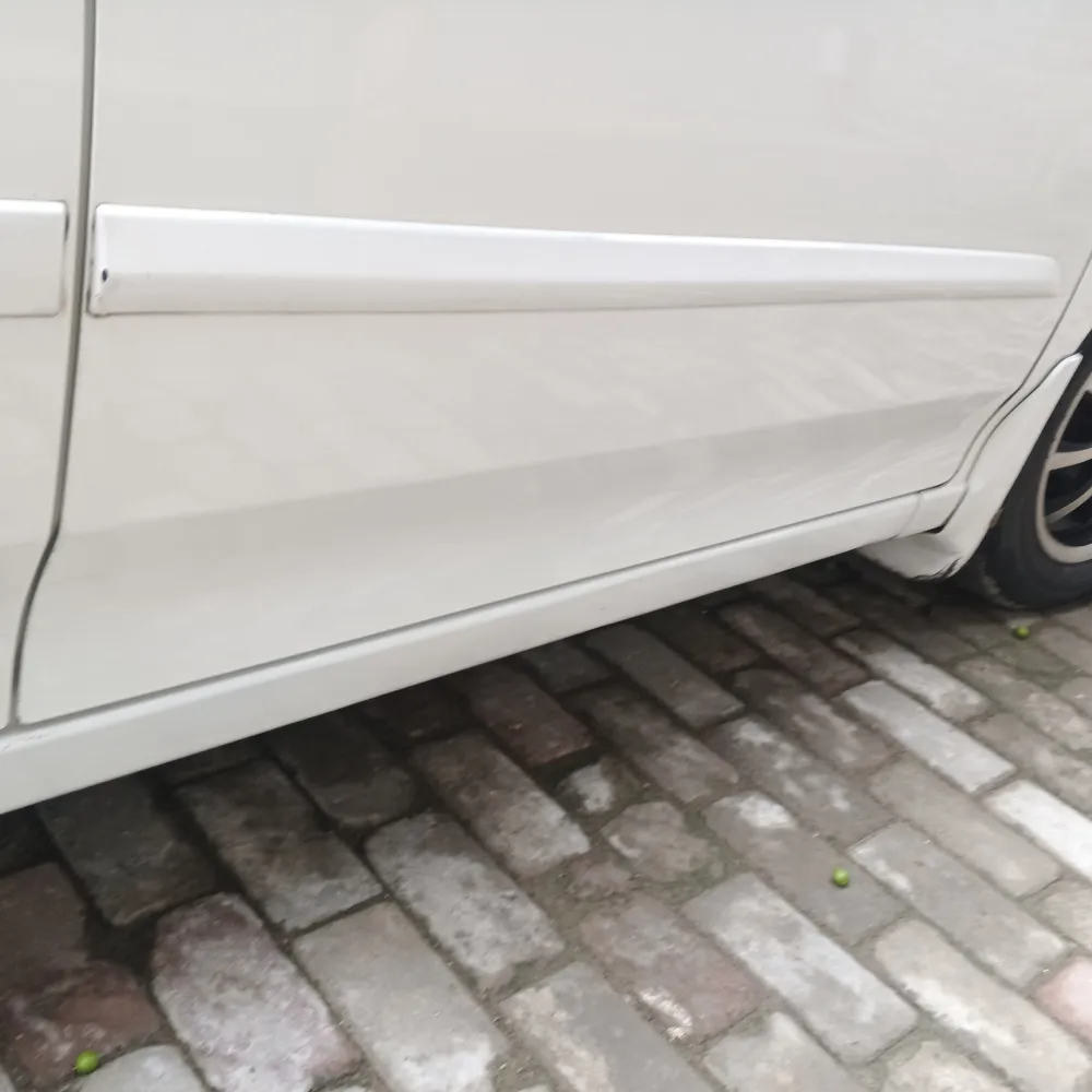 Front_right_door image