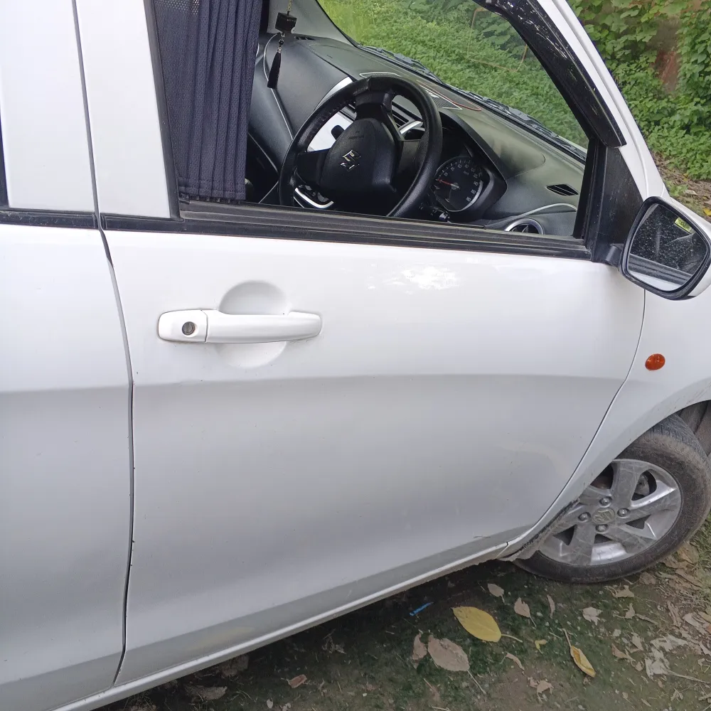 Front_right_door image