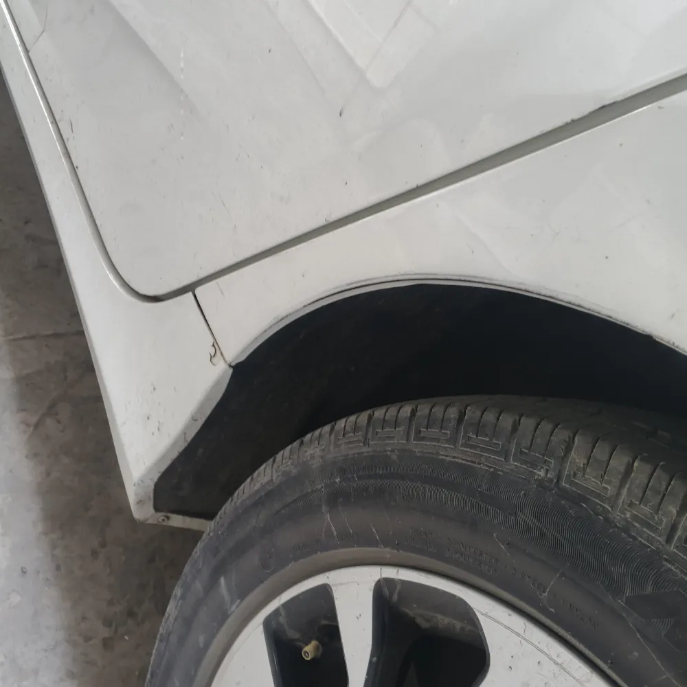 Rear_fender_back image