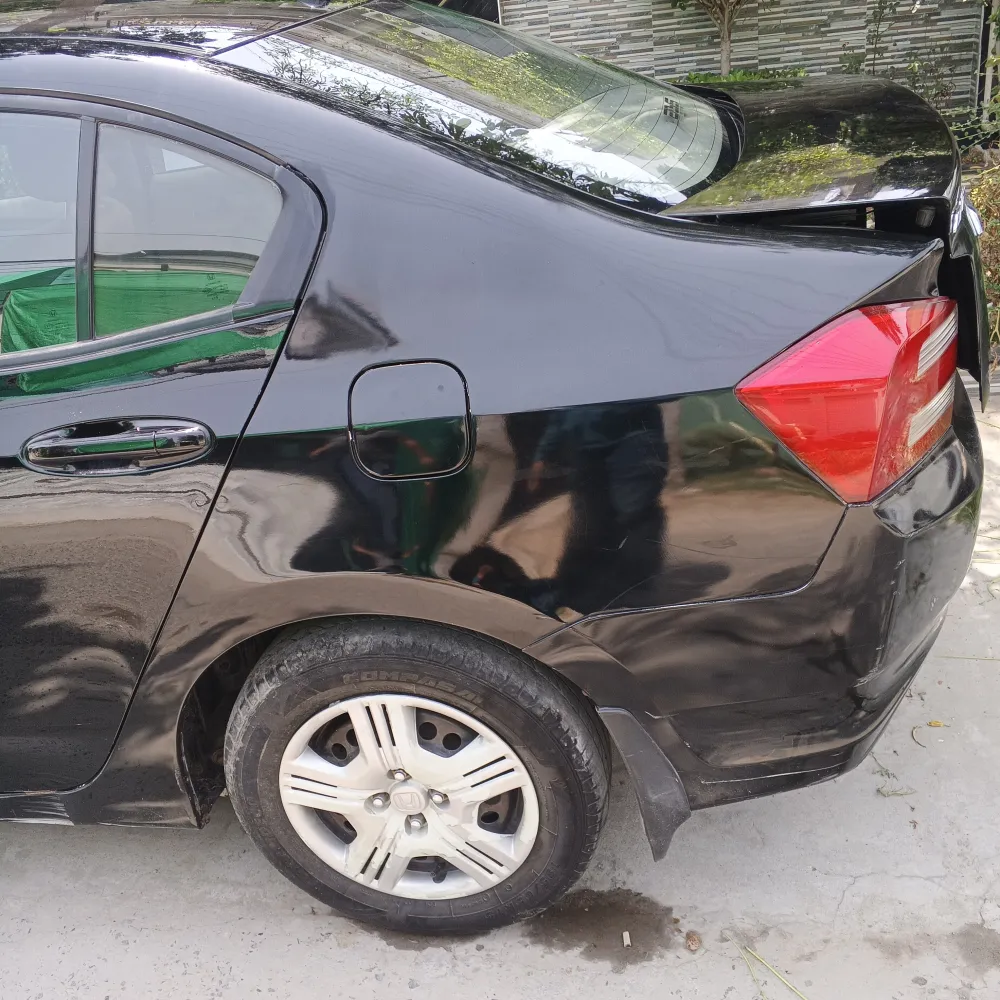 Rear_fender_back image