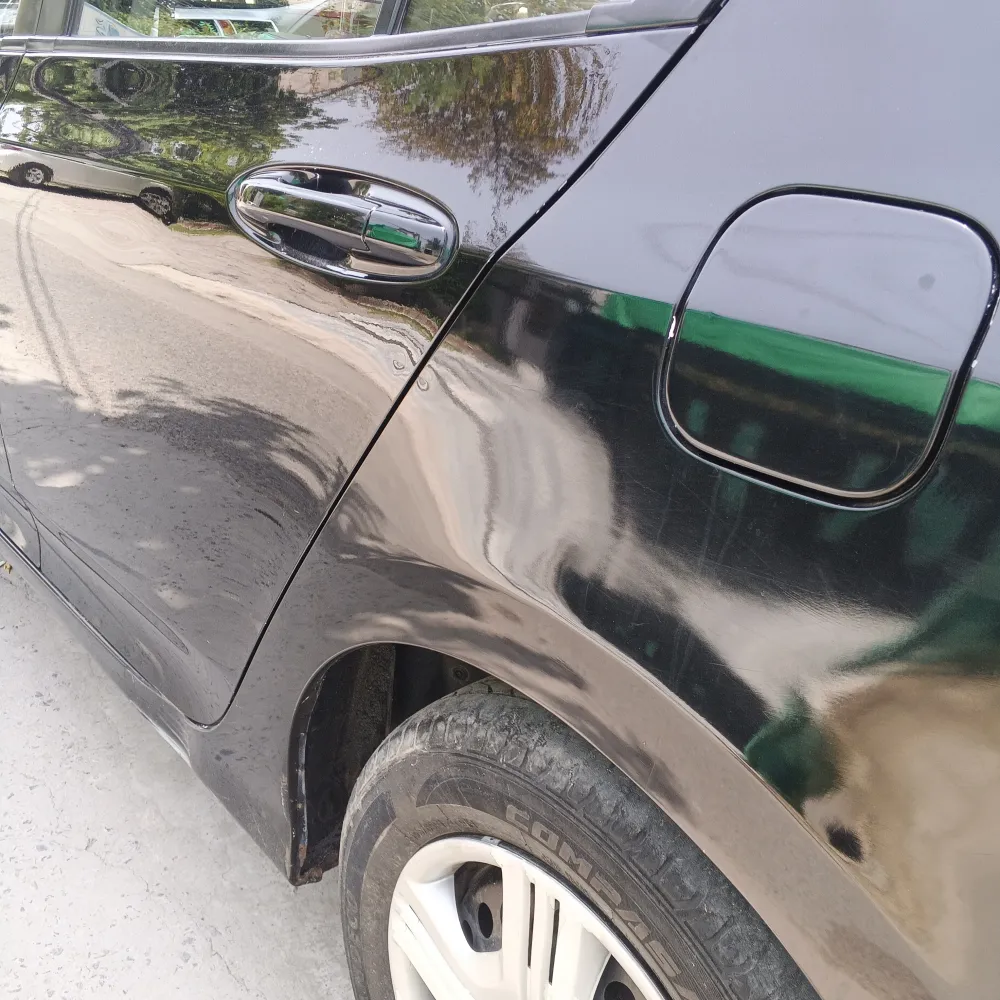 Rear_fender_back image