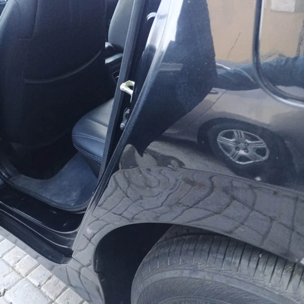 Rear_fender_back image