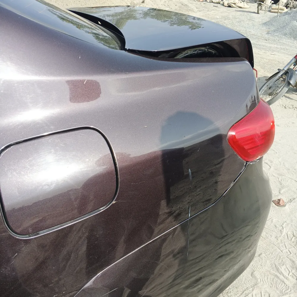 Rear_fender_back image