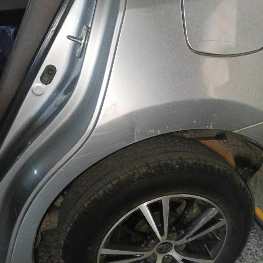 Rear_fender_back image