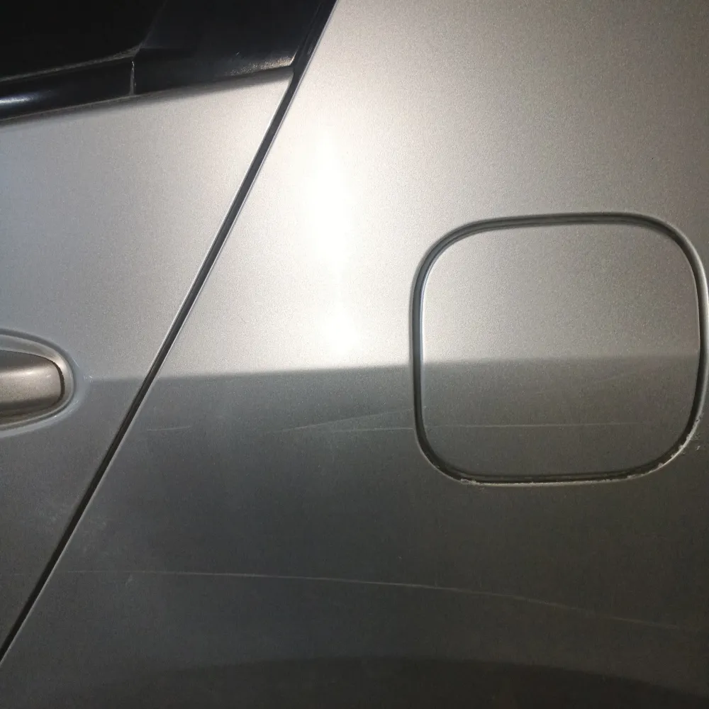Rear_fender_back image