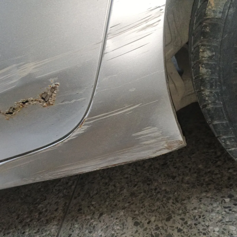 Rear_fender_back image