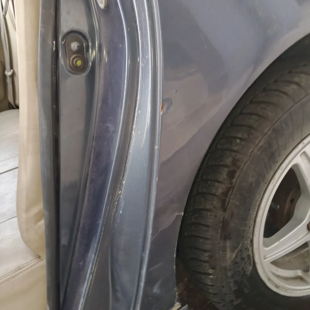 Rear_fender_back image