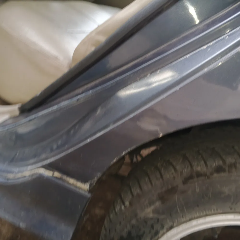 Rear_fender_back image