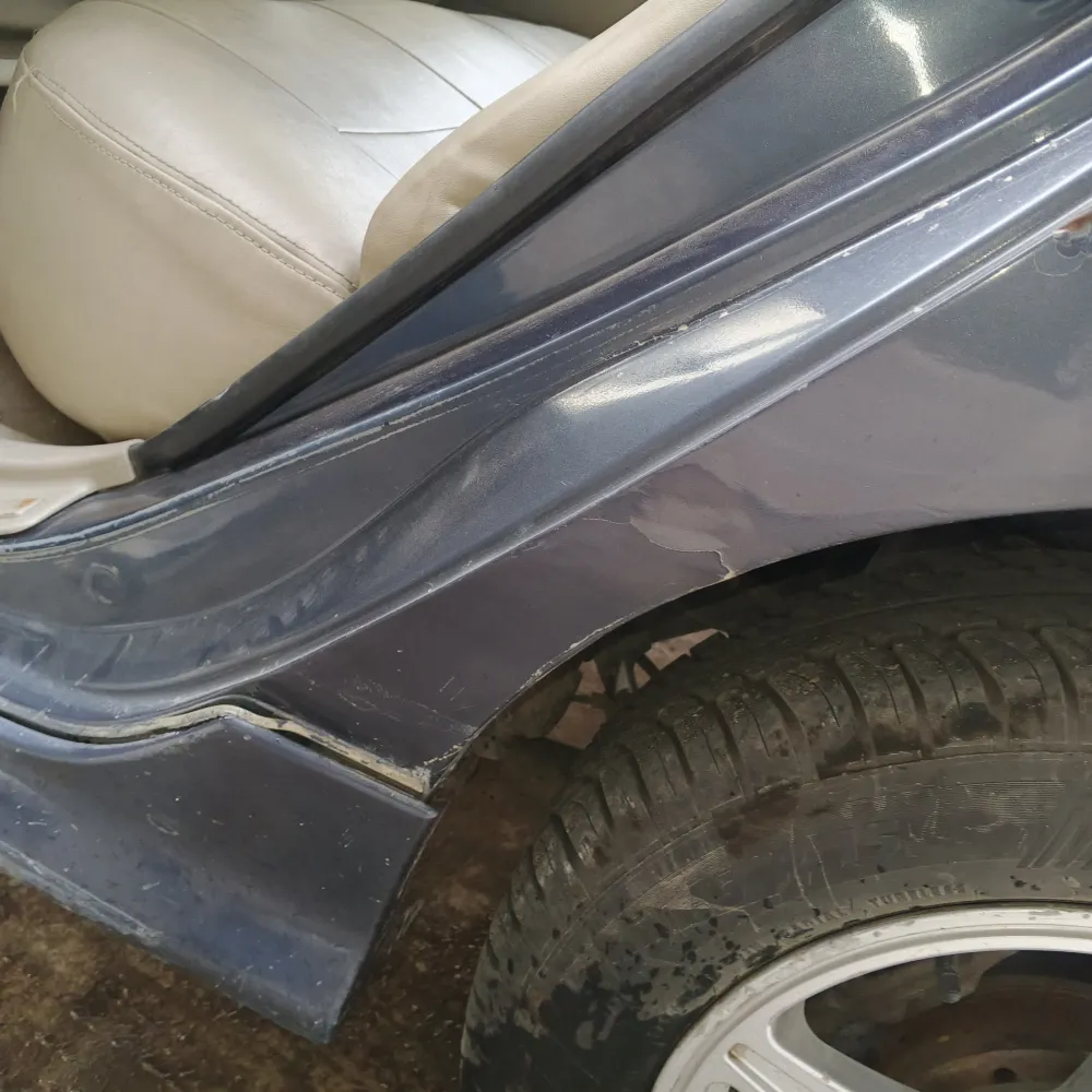 Rear_fender_back image