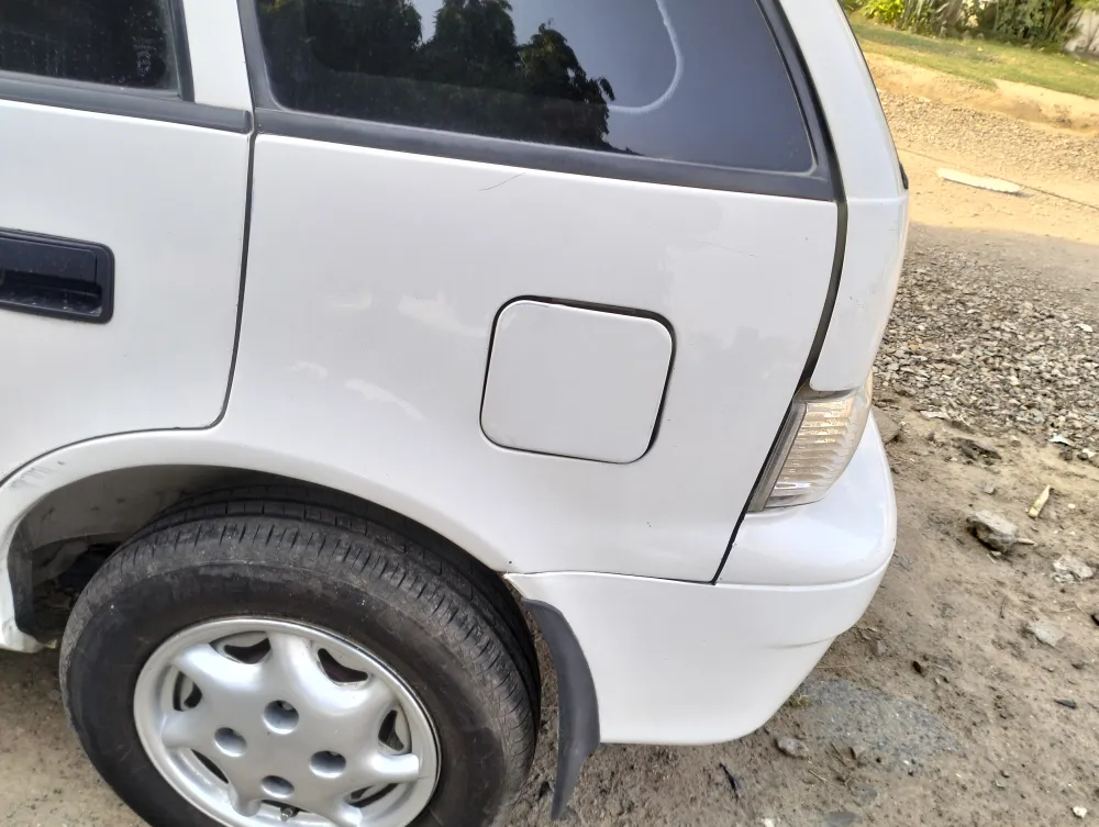 Rear_fender_back image