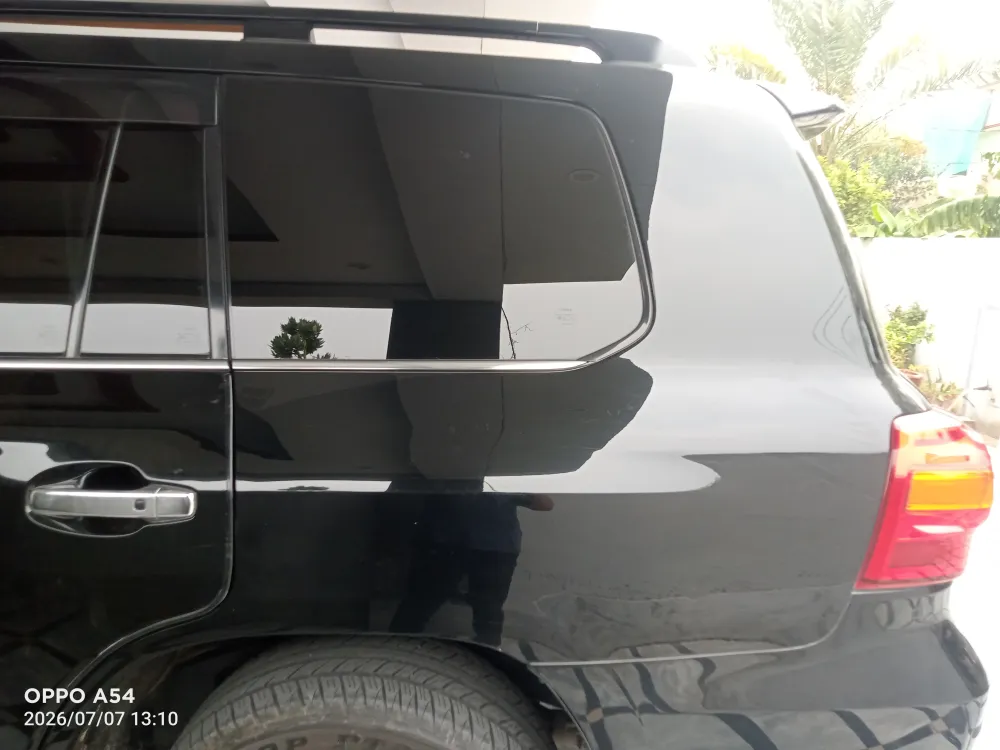 Rear_fender_back image