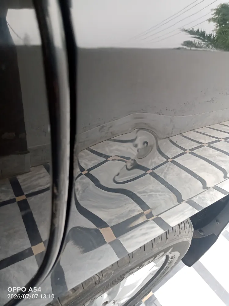 Rear_fender_back image