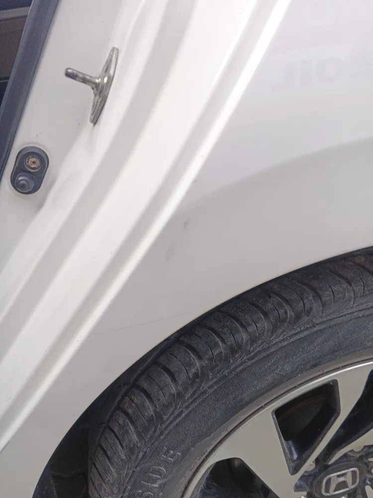 Rear_fender_back image