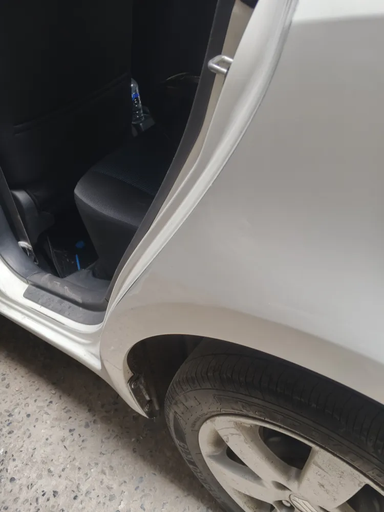 Rear_fender_back image