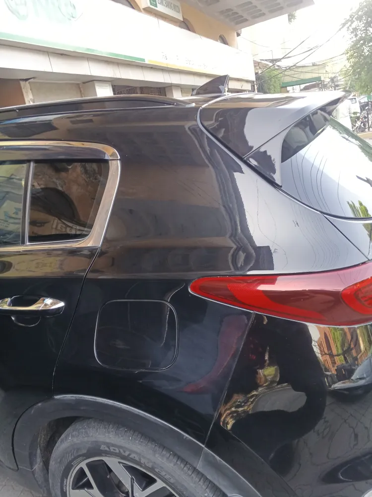 Rear_fender_back image
