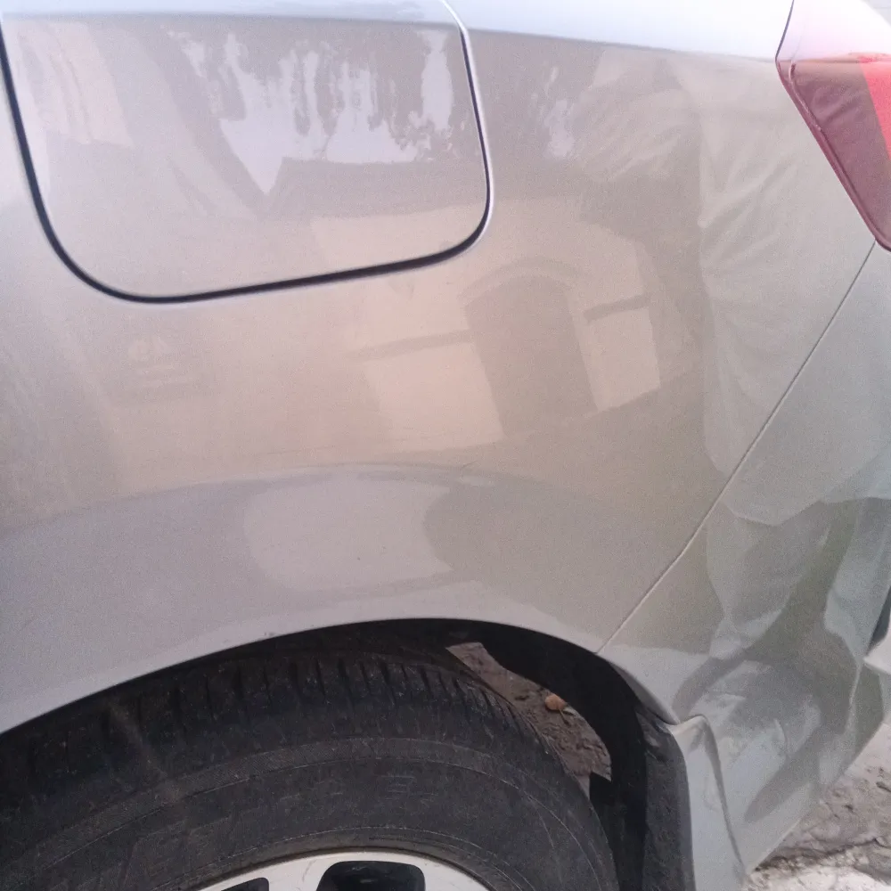 Rear_fender_back image
