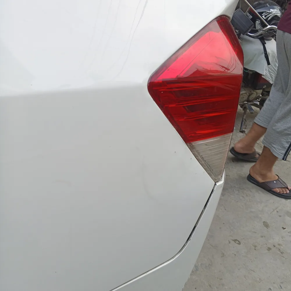 Rear_fender_back image