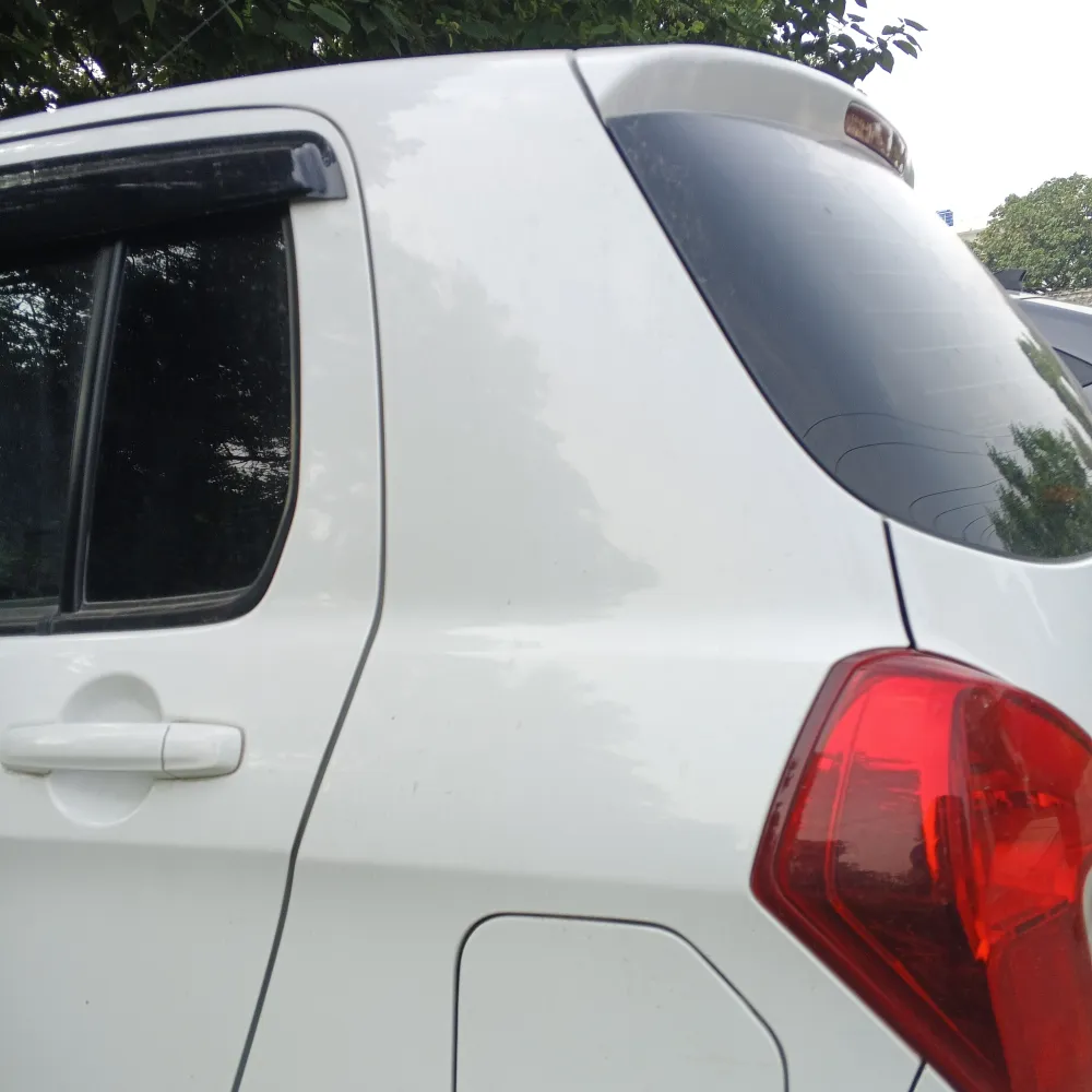 Rear_fender_back image
