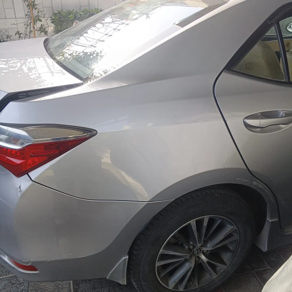 Rear_fender_right image
