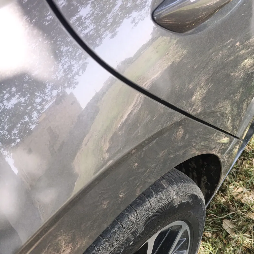 Rear_fender_right image