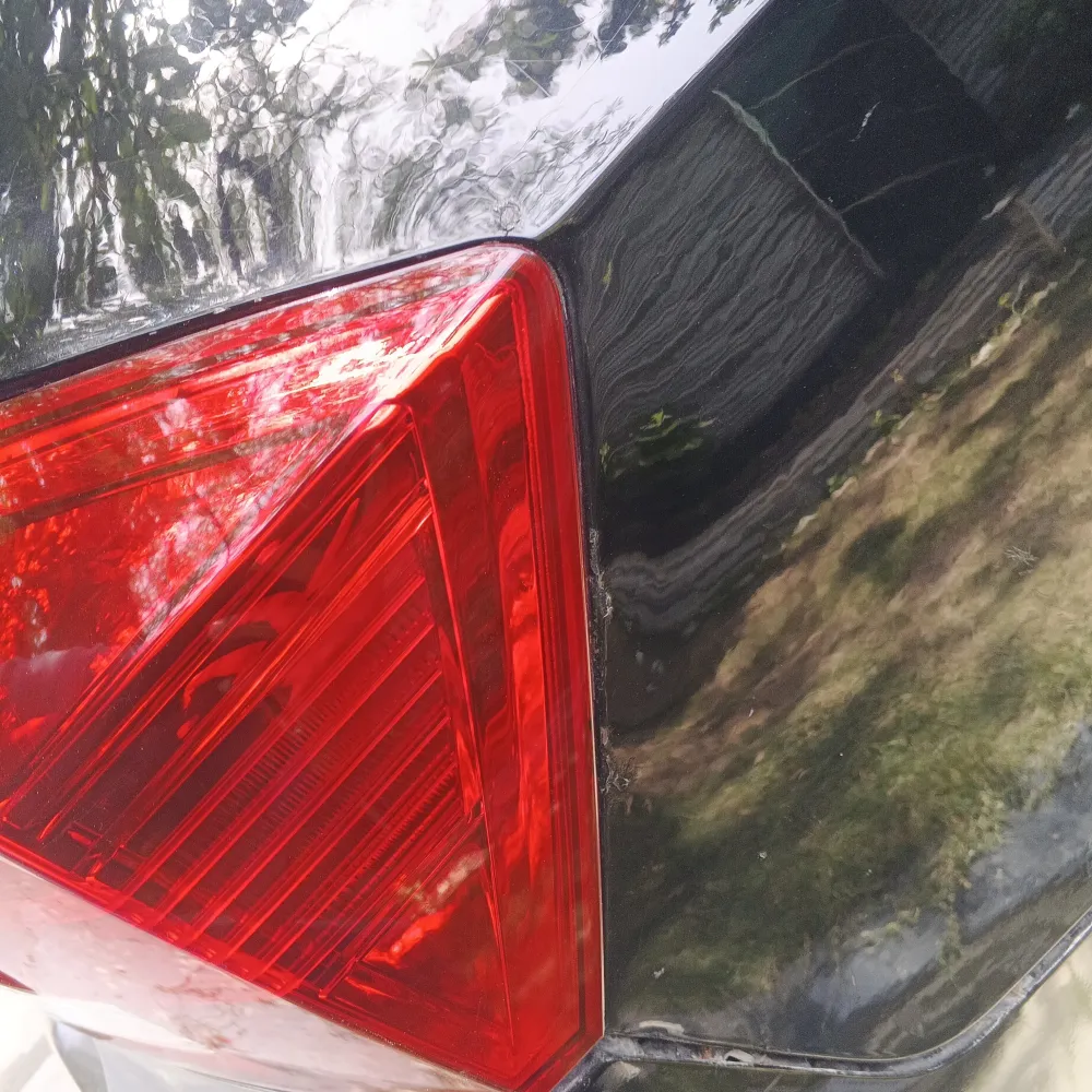 Rear_fender_right image