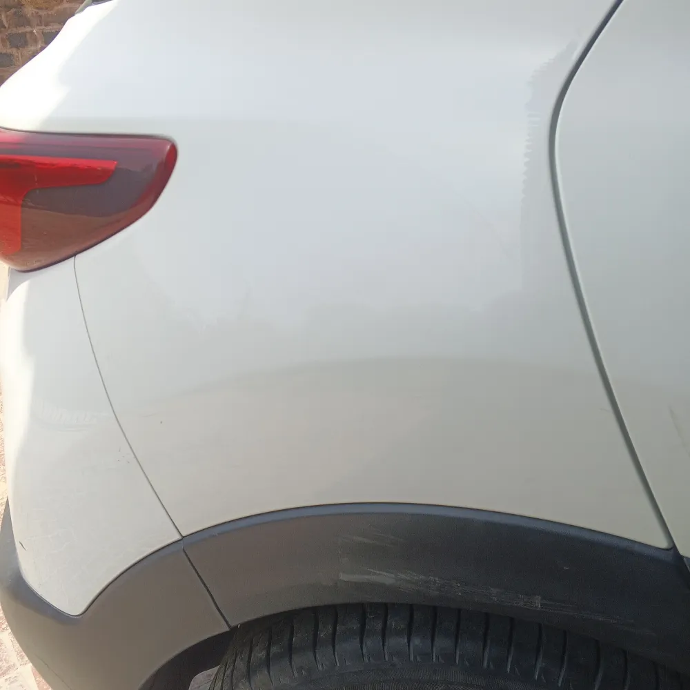 Rear_fender_right image